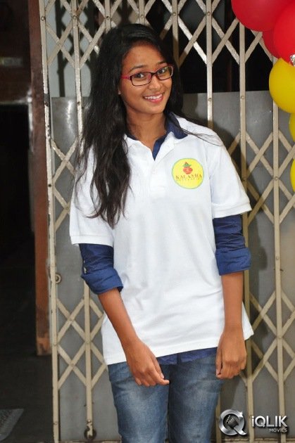 Rashmi-Goutham-And-Getup-Srinu-At-Akshara-Kalasha-Foundation